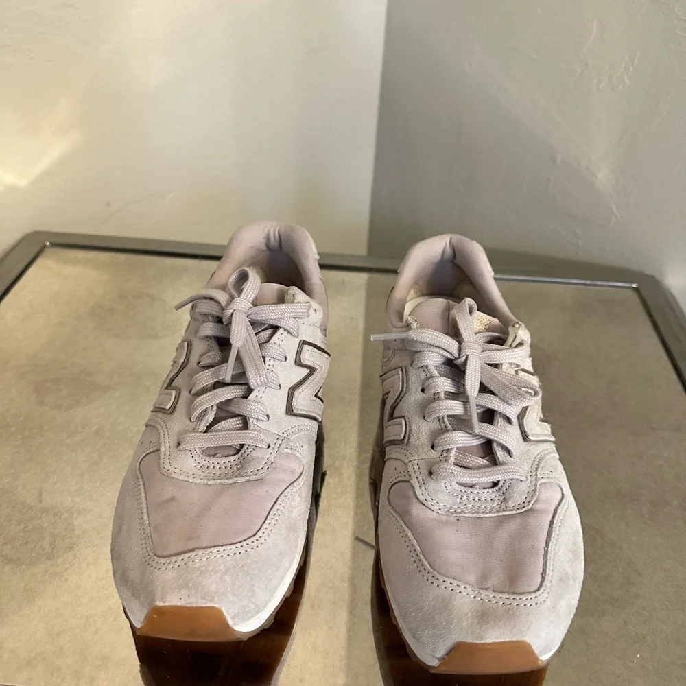 New Balance - Picture 2 of 6